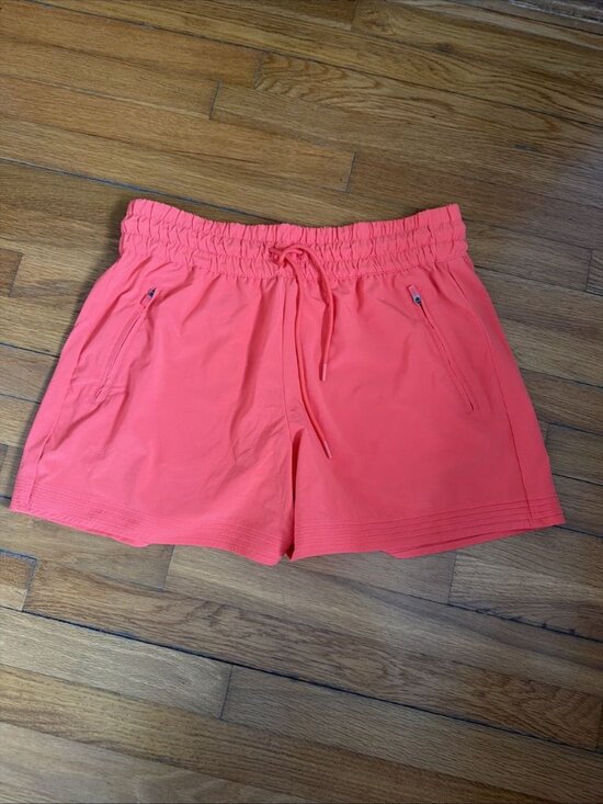 Athleta Pants - Athleta Coral Athletic Women's Shorts Size L (P2)